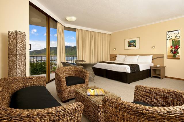 Pacific Hotel Cairns - VIC Tourism