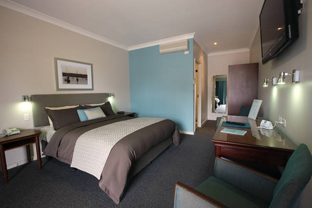 Pastoral Hotel Motel - Australia Accommodation