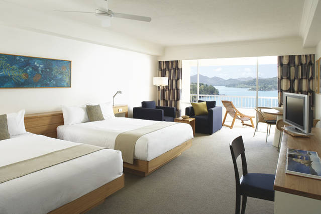 Reef View Hotel - Accommodation Newcastle 3