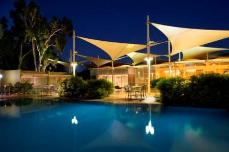 Sails In The Desert Hotel - Melbourne Tourism 4