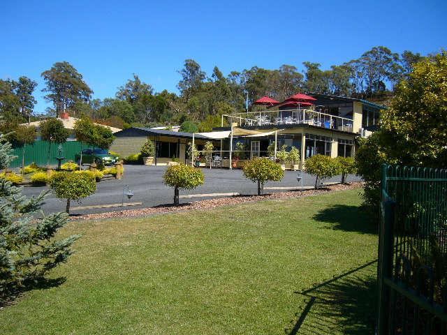 Tamar Cove Motel  Restaurant - New South Wales Tourism 
