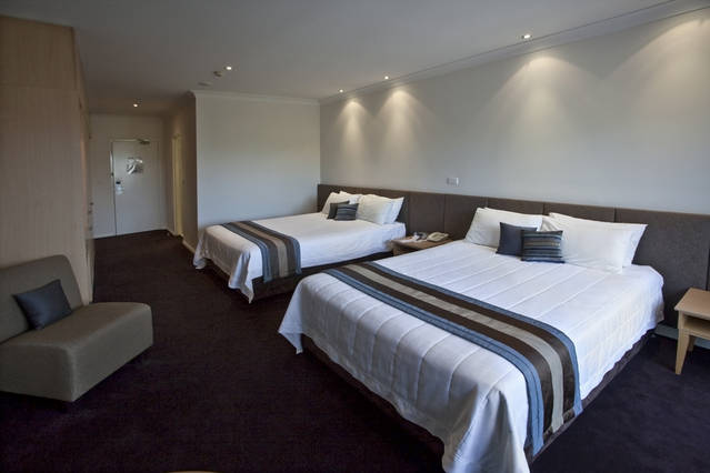 The Executive Inn Newcastle - New South Wales Tourism 