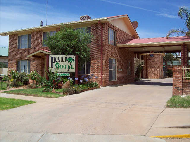 The Palms Motel - Accommodation NSW