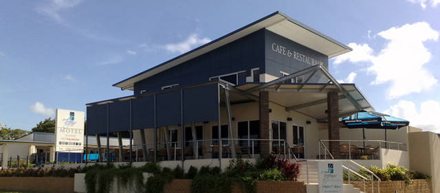 Tropixx Motel and Restaurant - New South Wales Tourism 
