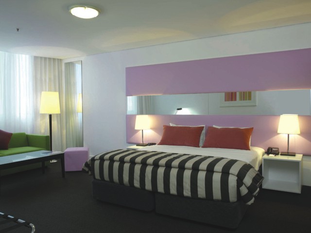 Vibe Hotel Sydney - Accommodation Newcastle 2