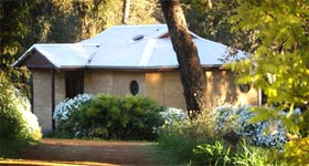Balingup Jalbrook Cottages - New South Wales Tourism 