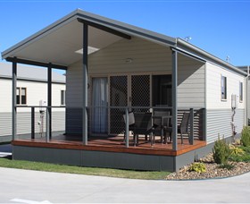 Bowlo Holiday Cabins - New South Wales Tourism 